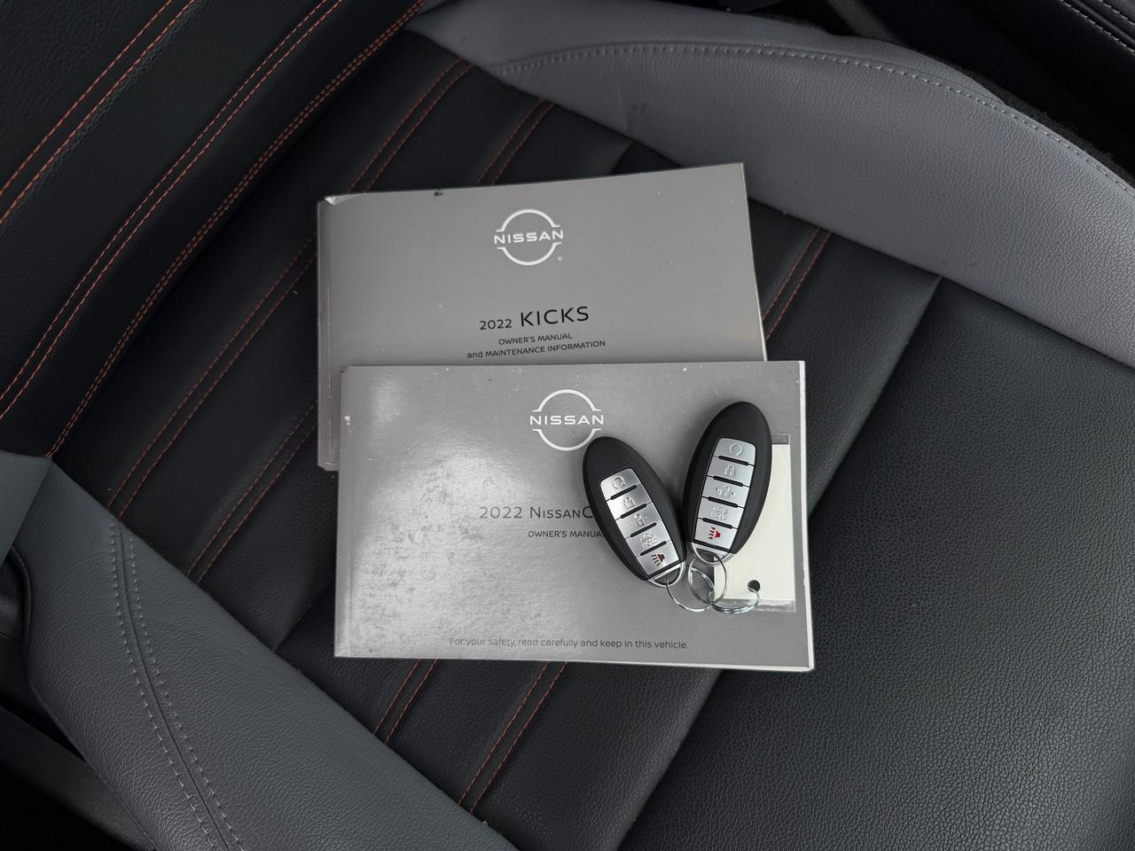 2022 Nissan Kicks SR ONE OWNER NO ACCIDENTS FULLY LOADED WARRANTY Photo