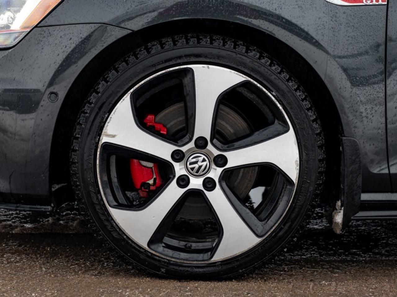 2017 Volkswagen Golf GTI Autobahn Photo