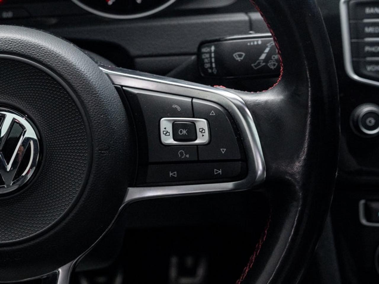 2017 Volkswagen Golf GTI Autobahn Photo