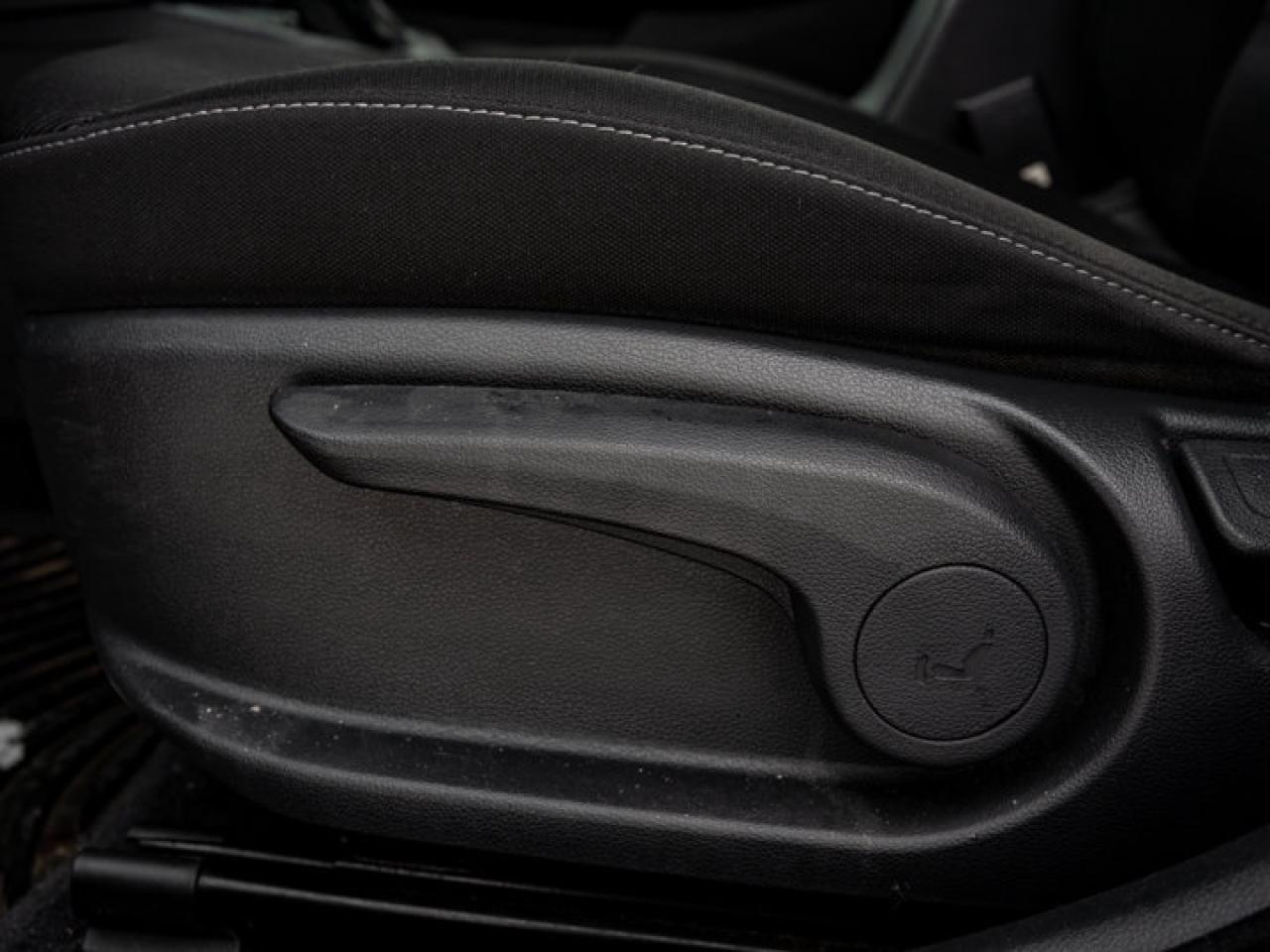 2017 Hyundai Elantra GL Photo