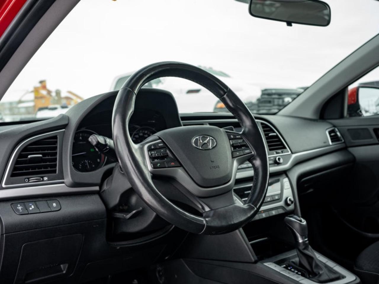 2017 Hyundai Elantra GL Photo