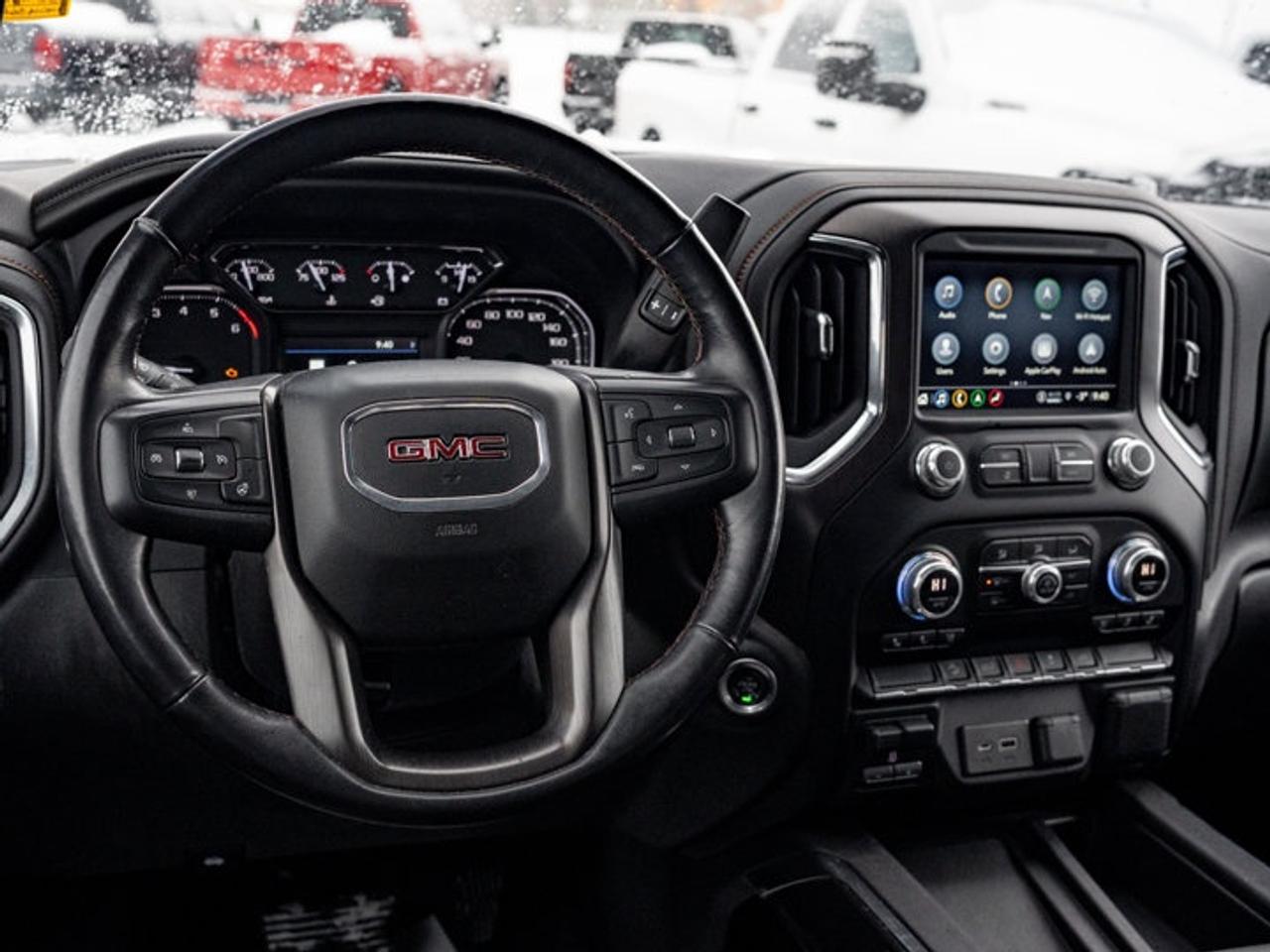 2022 GMC Sierra 1500 Limited AT4 Photo2