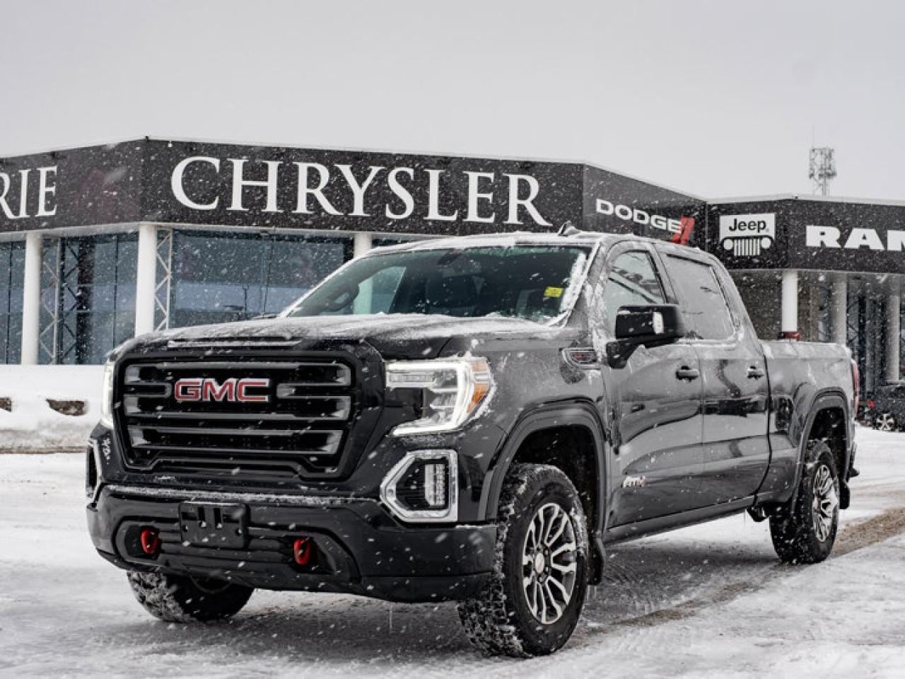 2022 GMC Sierra 1500 Limited AT4 Photo