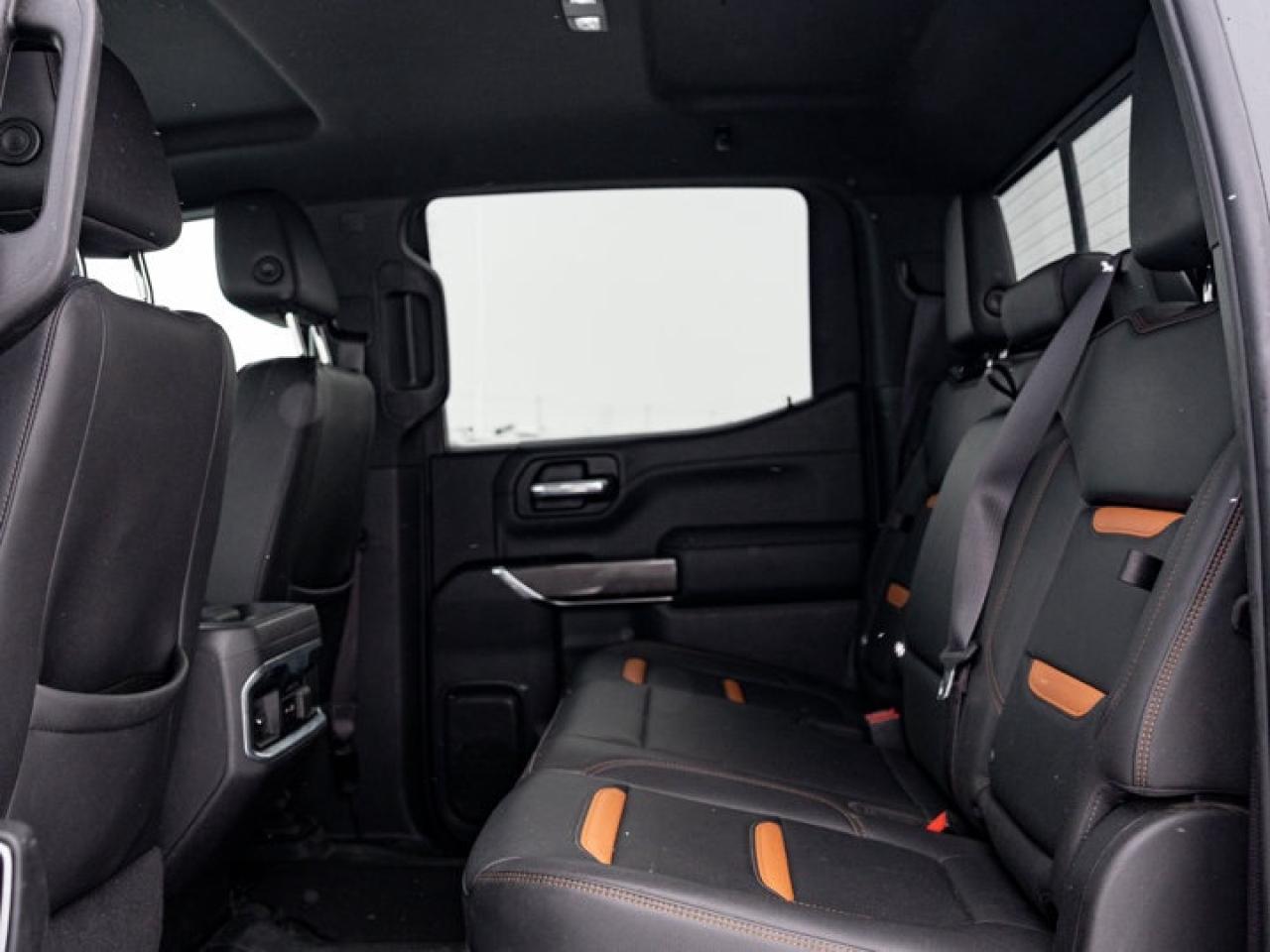 2022 GMC Sierra 1500 Limited AT4 Photo