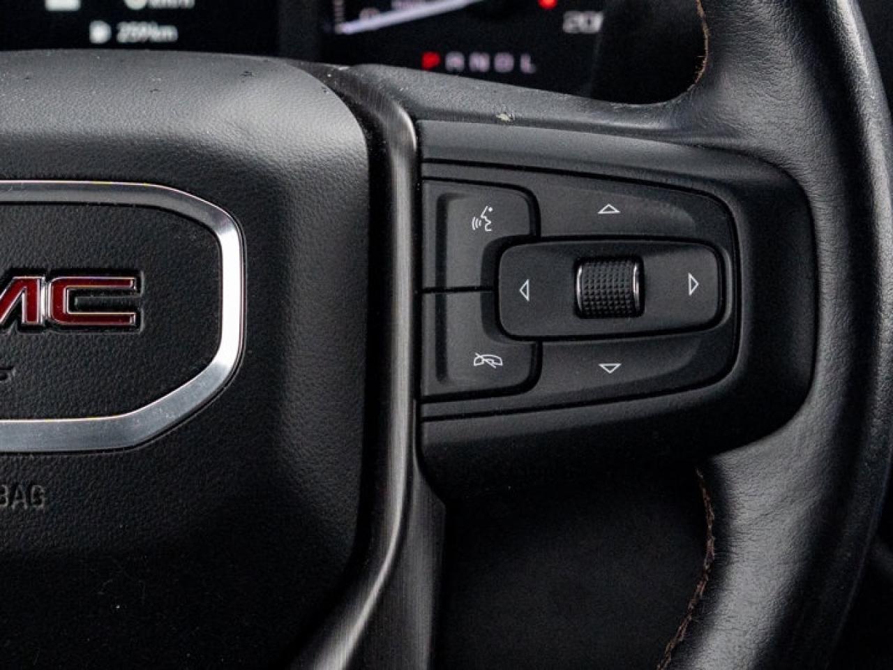 2022 GMC Sierra 1500 Limited AT4 Photo