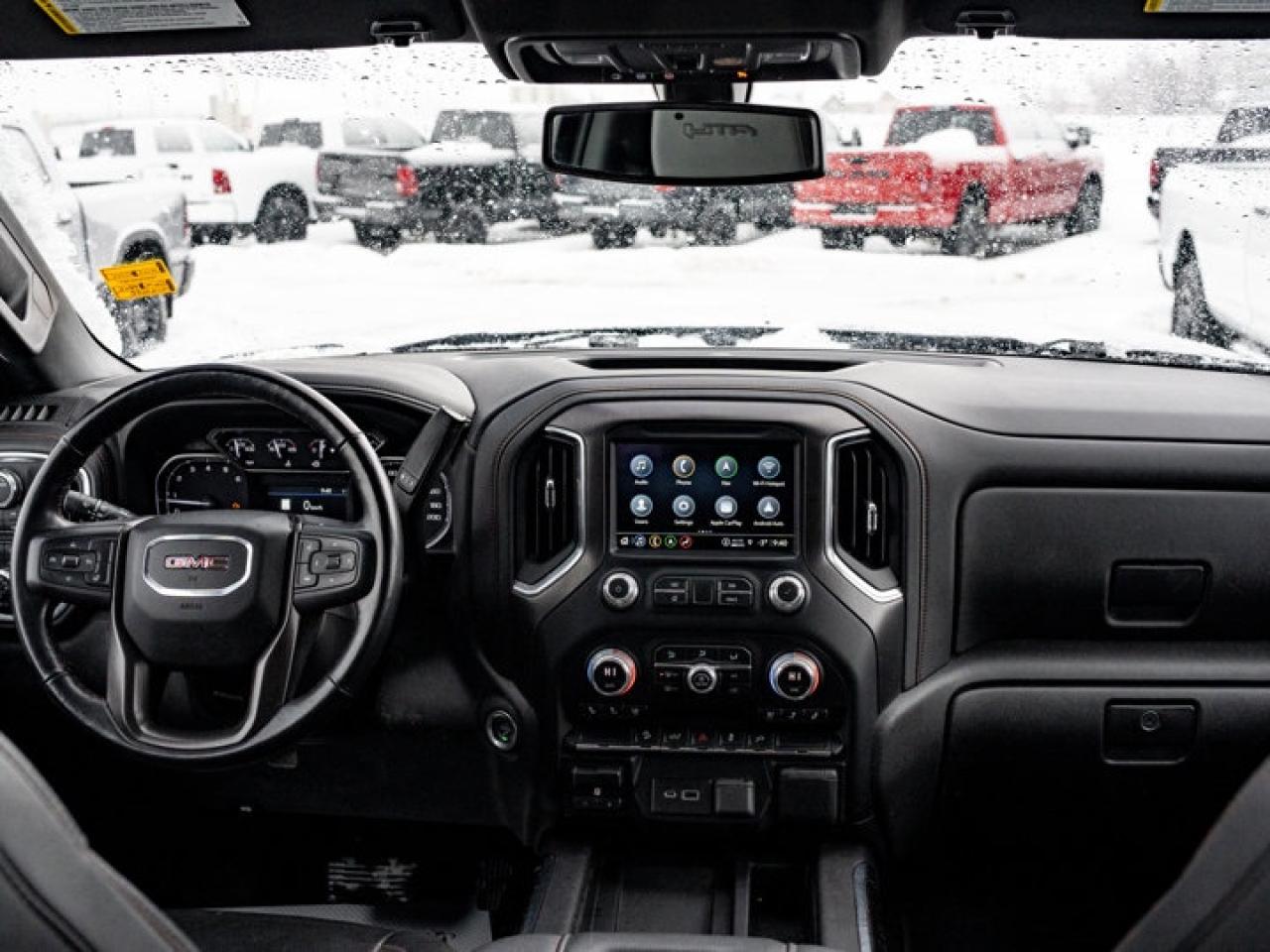 2022 GMC Sierra 1500 Limited AT4 Photo