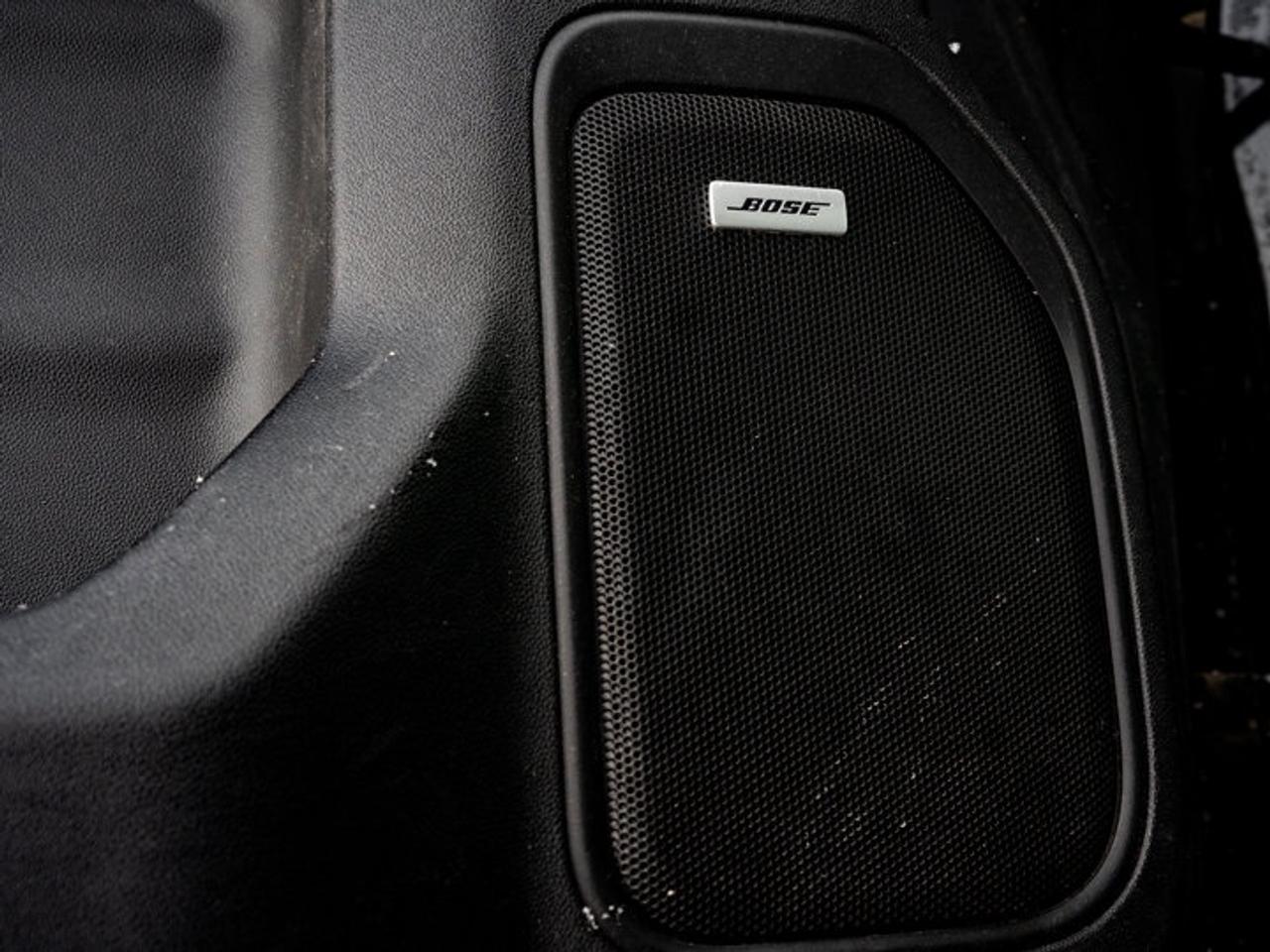 2022 GMC Sierra 1500 Limited AT4 Photo