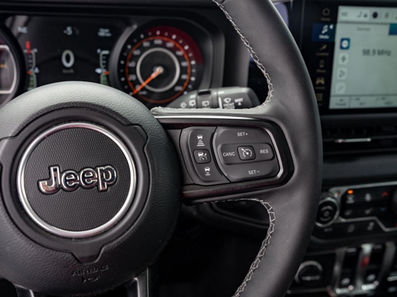 2025 Jeep Wrangler Willys Photo