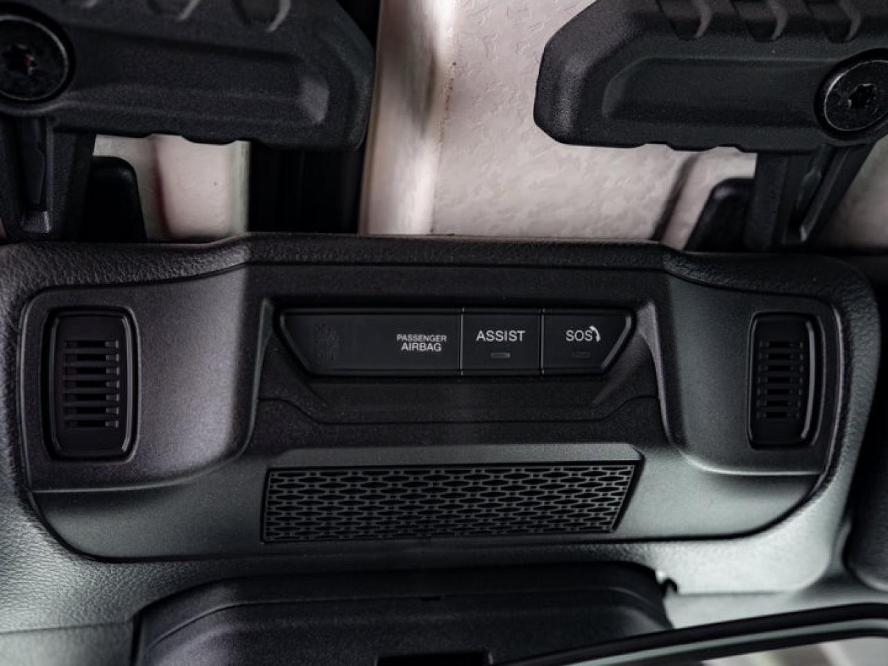 2025 Jeep Wrangler Willys Photo