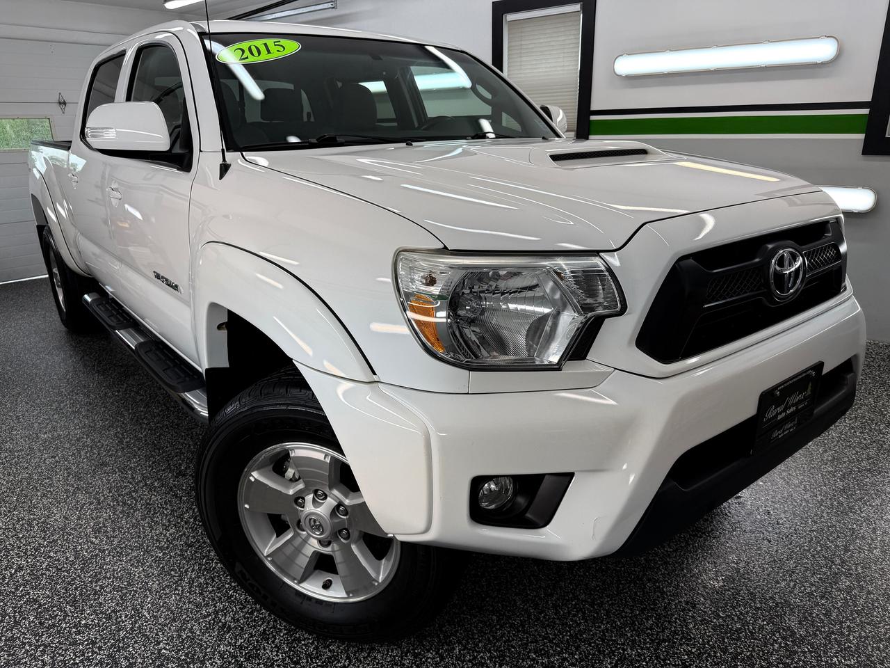 2015 Toyota Tacoma TRD Sport - Photo #1
