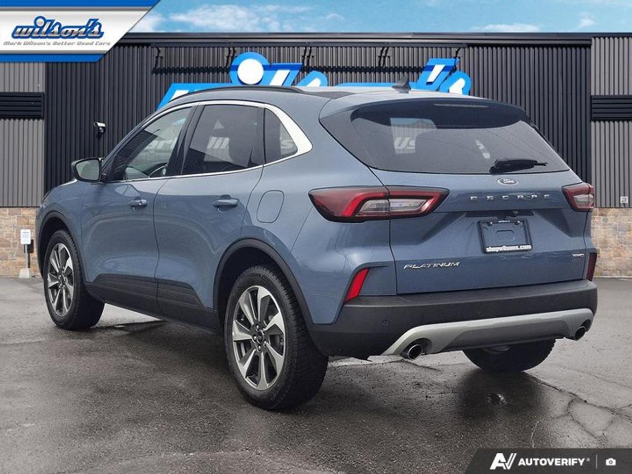 2025 Ford Escape Platinum AWD | 2.0L | Leather | Heated Wheel + Seats | Adaptive Cruise | Power Seat | and More ! Photo