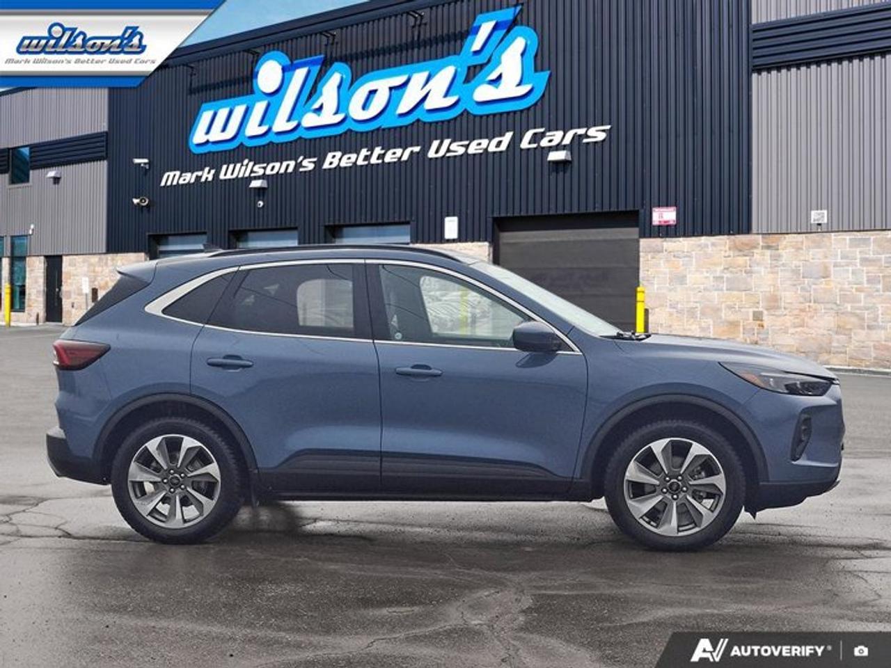 2025 Ford Escape Platinum AWD | 2.0L | Leather | Heated Wheel + Seats | Adaptive Cruise | Power Seat | and More ! Photo