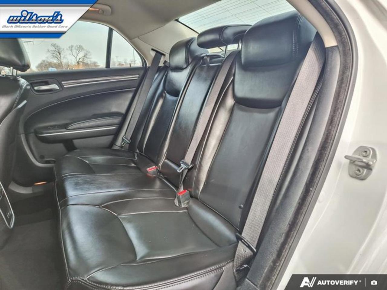 2022 Chrysler 300 300 Touring L | Leather | Heated Seats | Remote Start | CarPlay + Android | Rear Camera | and More ! Photo