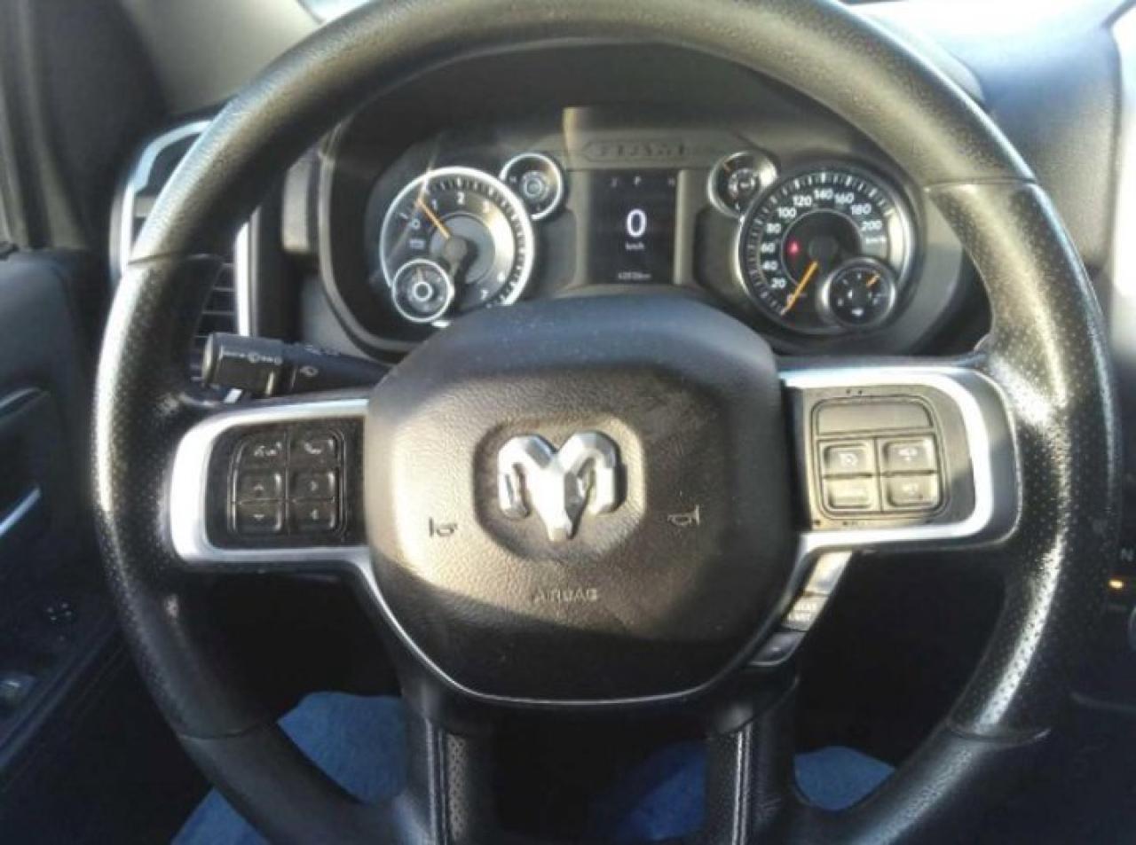 2019 RAM 3500 Big Horn Crew 4X4 | Power Seat | Bluetooth | Rear Camera | and More ! Photo