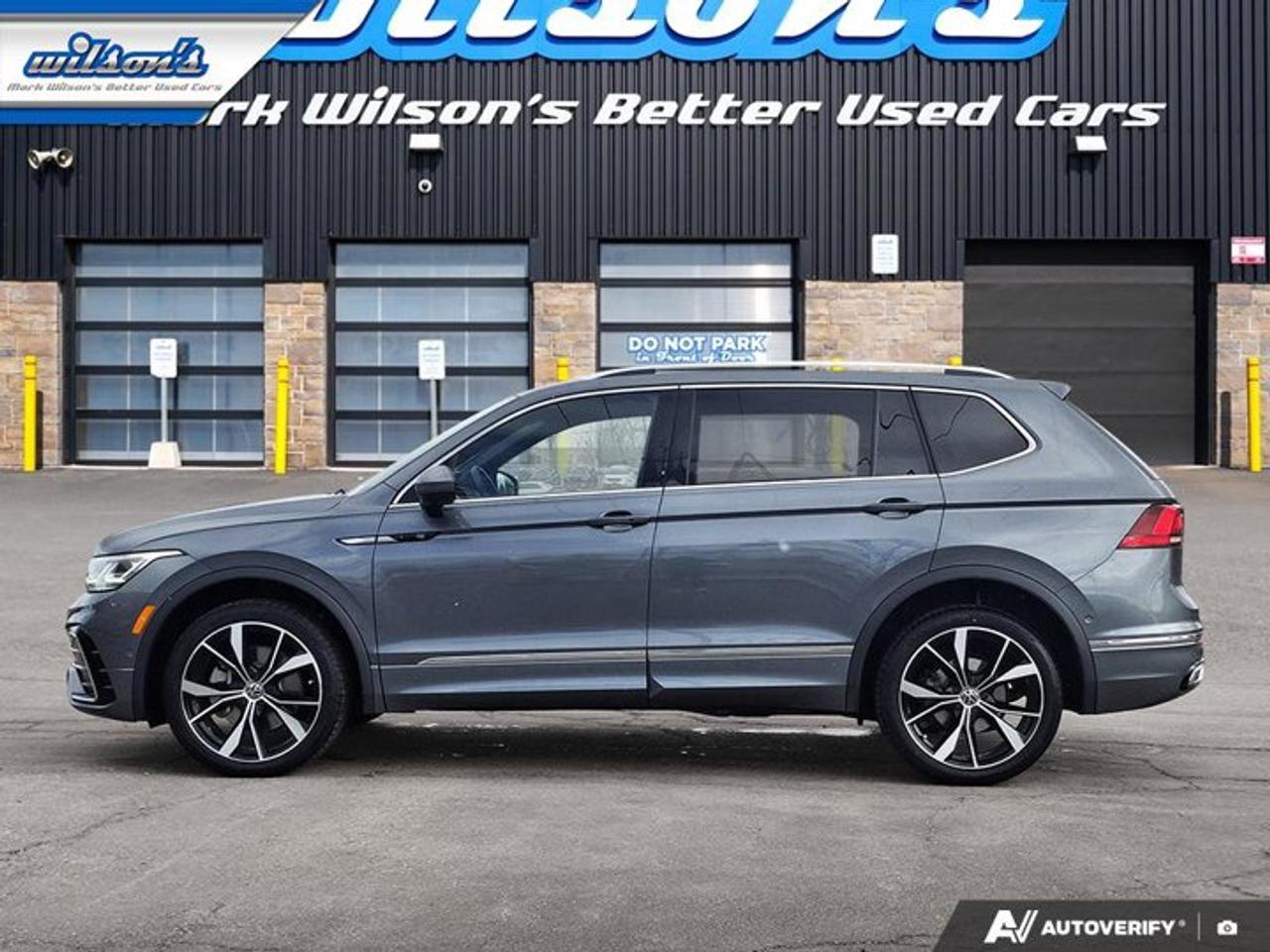 2024 Volkswagen Tiguan Highline R-Line AWD | Leather | Sunroof | Nav | 360 Camera | CarPlay + Android | 3rd Row | and More! Photo