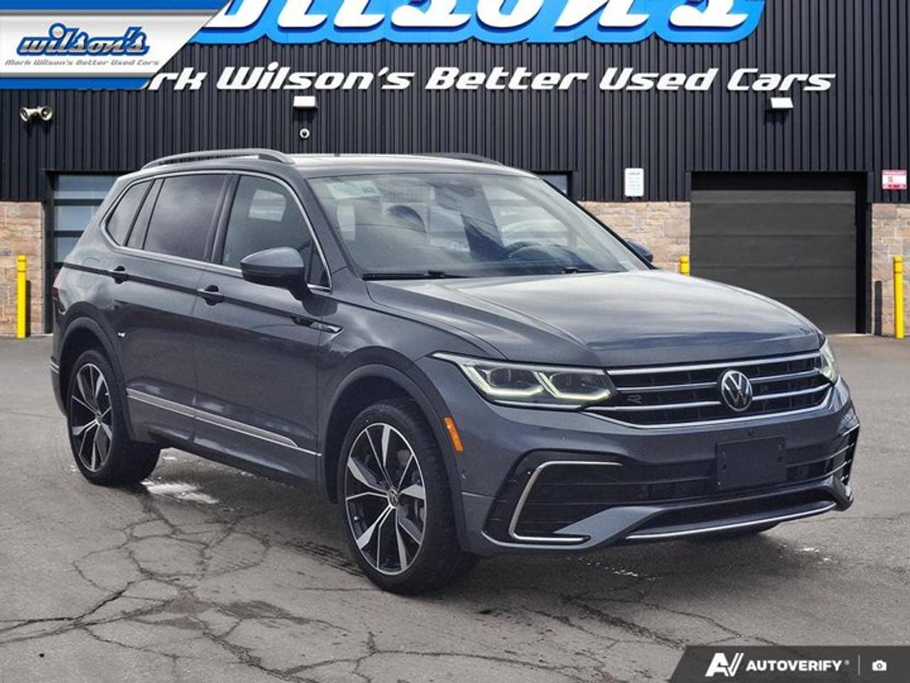 2024 Volkswagen Tiguan Highline R-Line AWD | Leather | Sunroof | Nav | 360 Camera | CarPlay + Android | 3rd Row | and More! Photo