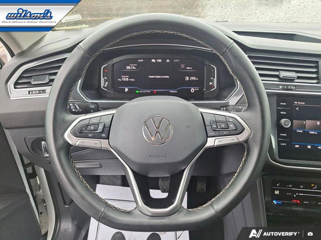2024 Volkswagen Tiguan Comfortline AWD | Leather | Sunroof | Adaptive Cruise | CarPlay + Android | Heated Seats | and More! Photo