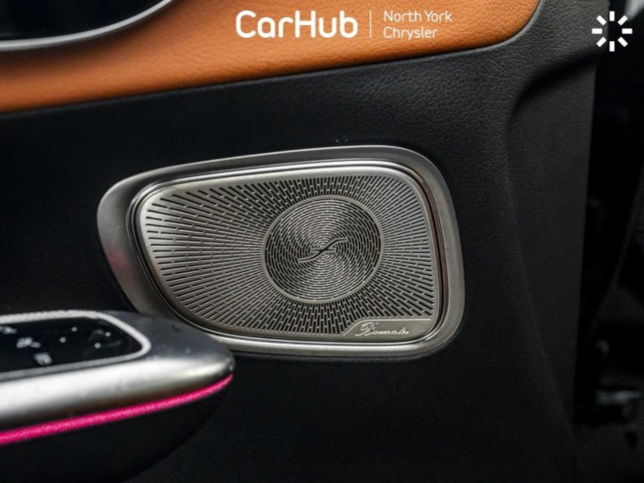 2025 Mercedes-Benz GLC 300 Photo