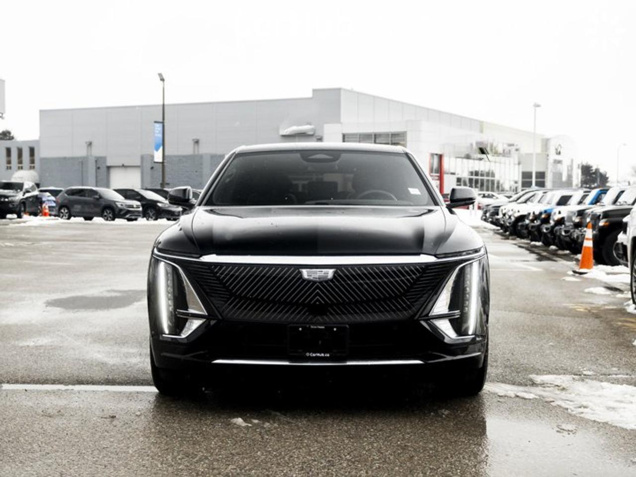 2024 Cadillac LYRIQ Tech AWD Panoroof Heated Seats Navi Apple CarPlay Android Auto Photo