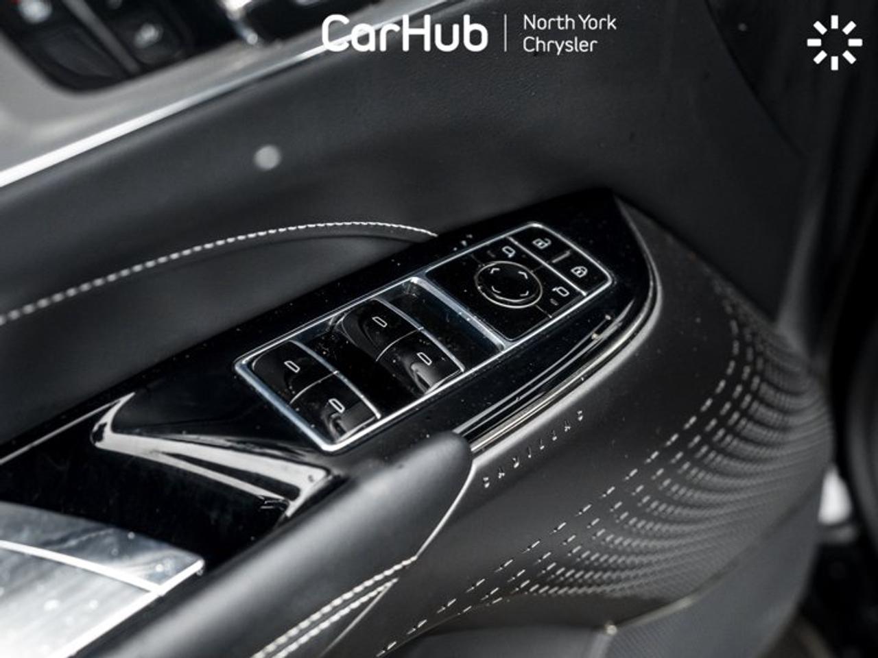 2024 Cadillac LYRIQ Tech AWD Panoroof Heated Seats Navi Apple CarPlay Android Auto Photo