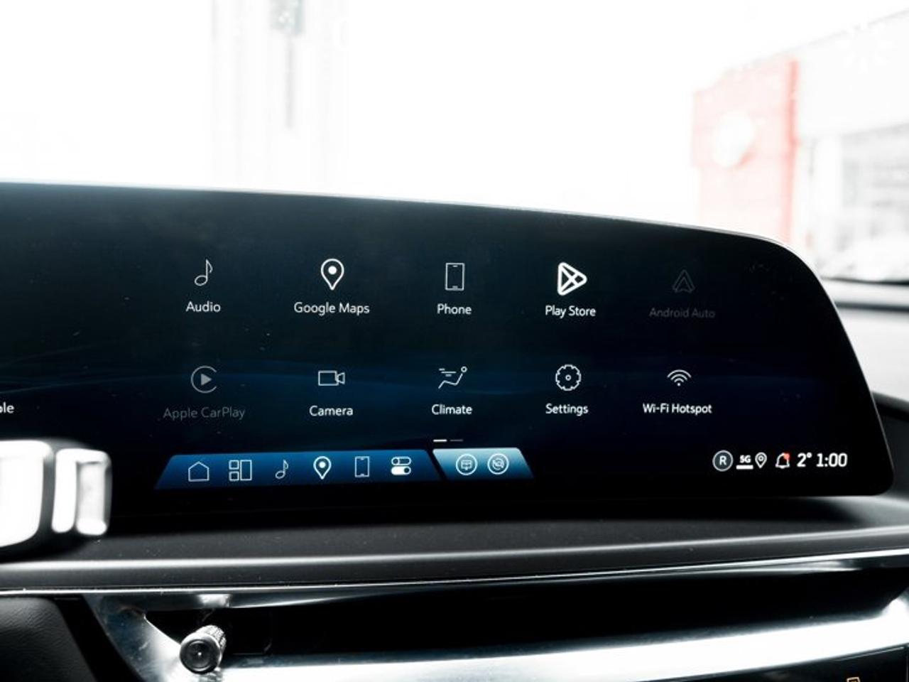 2024 Cadillac LYRIQ Tech AWD Panoroof Heated Seats Navi Apple CarPlay Android Auto Photo