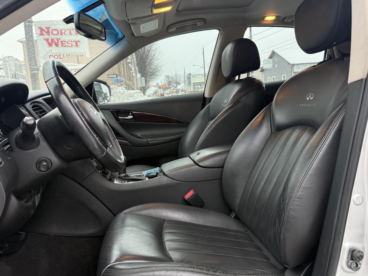 2010 Infiniti EX35 Journey Photo