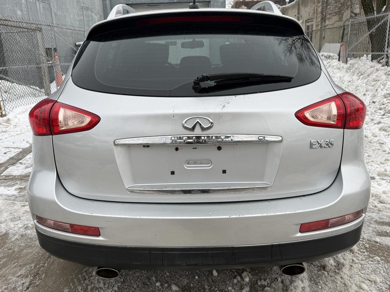 2010 Infiniti EX35 Journey Photo