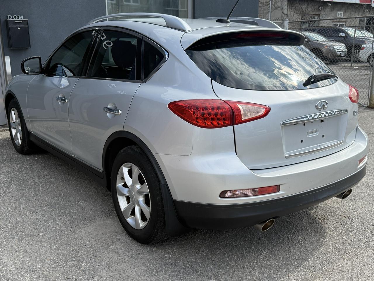 2010 Infiniti EX35 AWD 4dr Journey Photo