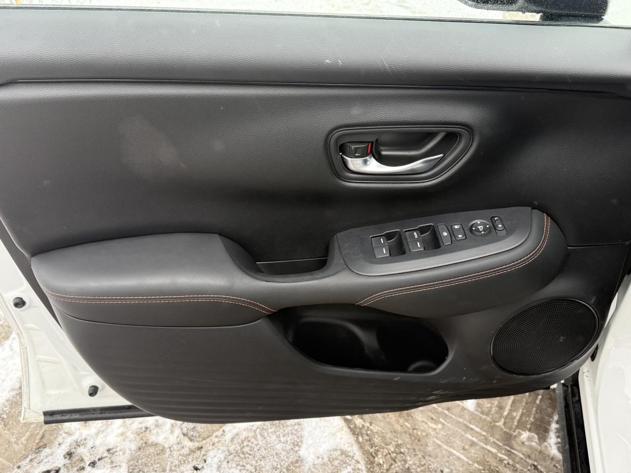 2024 Honda HR-V LX-B Photo