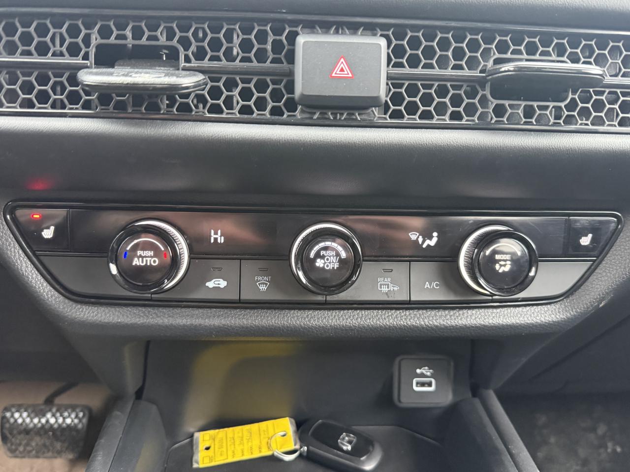 2024 Honda HR-V LX-B Photo