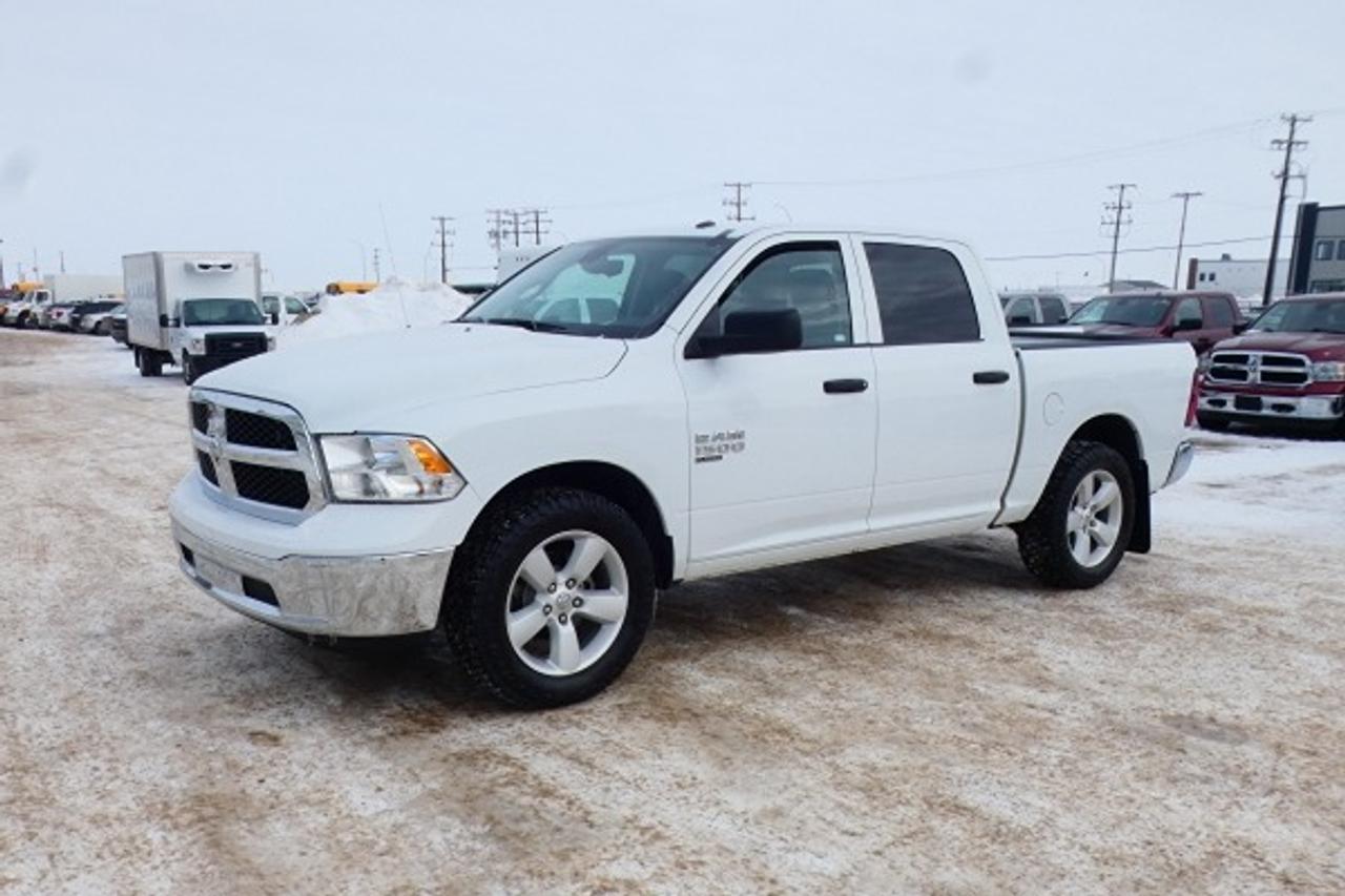 2023 Dodge Ram 1500 Classic SLT 4x4 Crew 5'7" Box 20's w/Pwr cloth,BUC - Photo #1