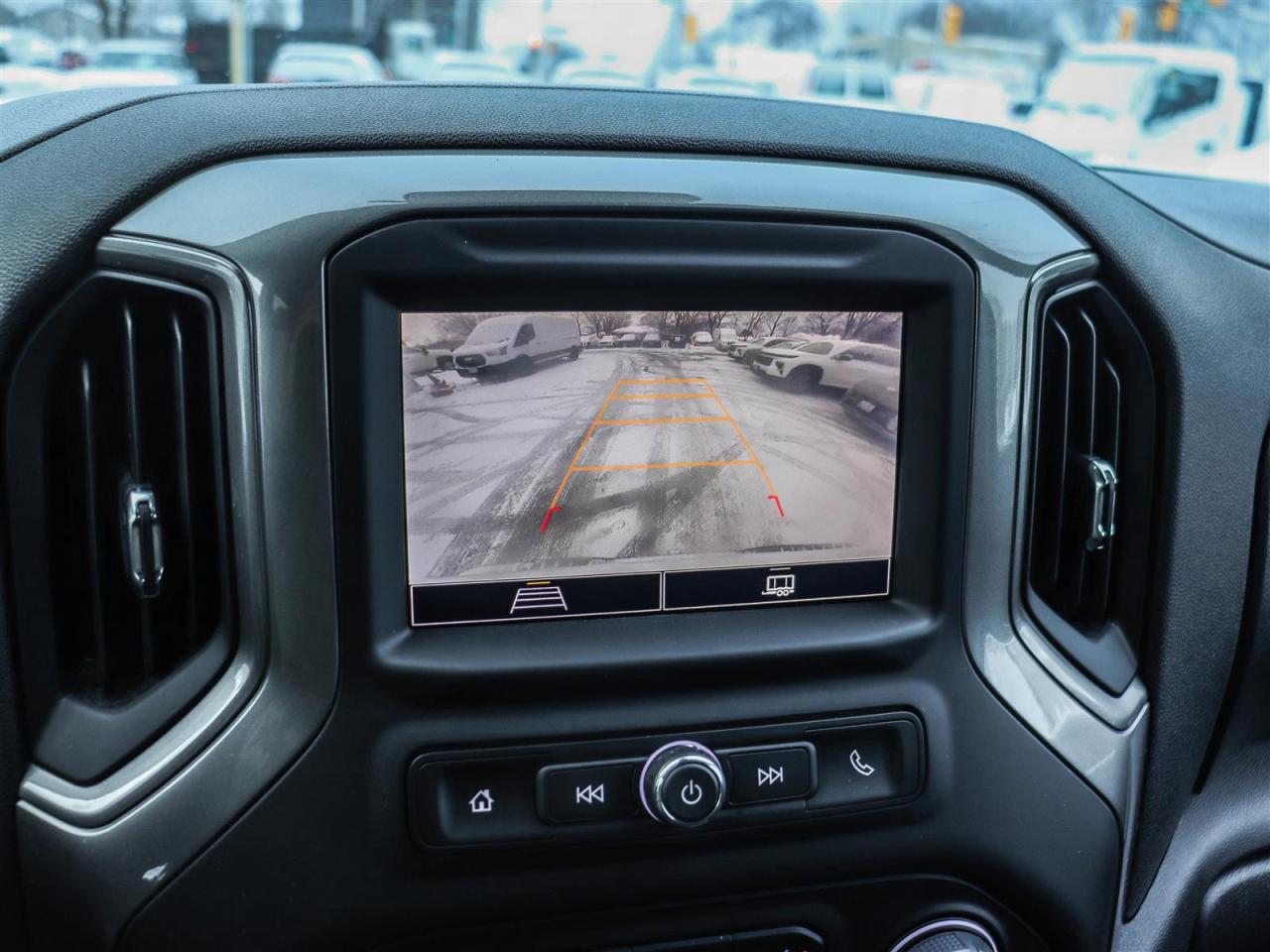 2025 Chevrolet Silverado 1500  Photo