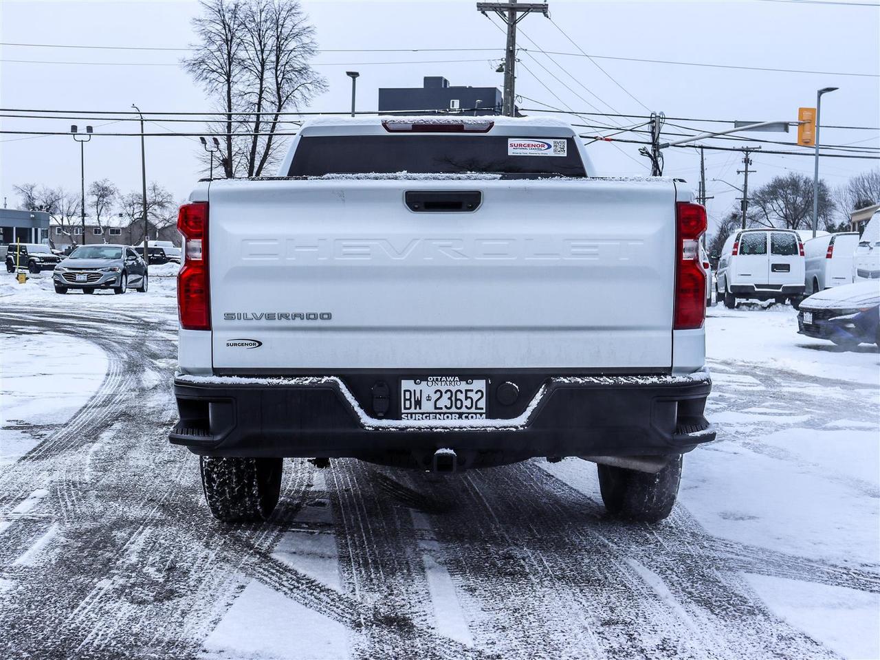 2025 Chevrolet Silverado 1500 W/T Photo3