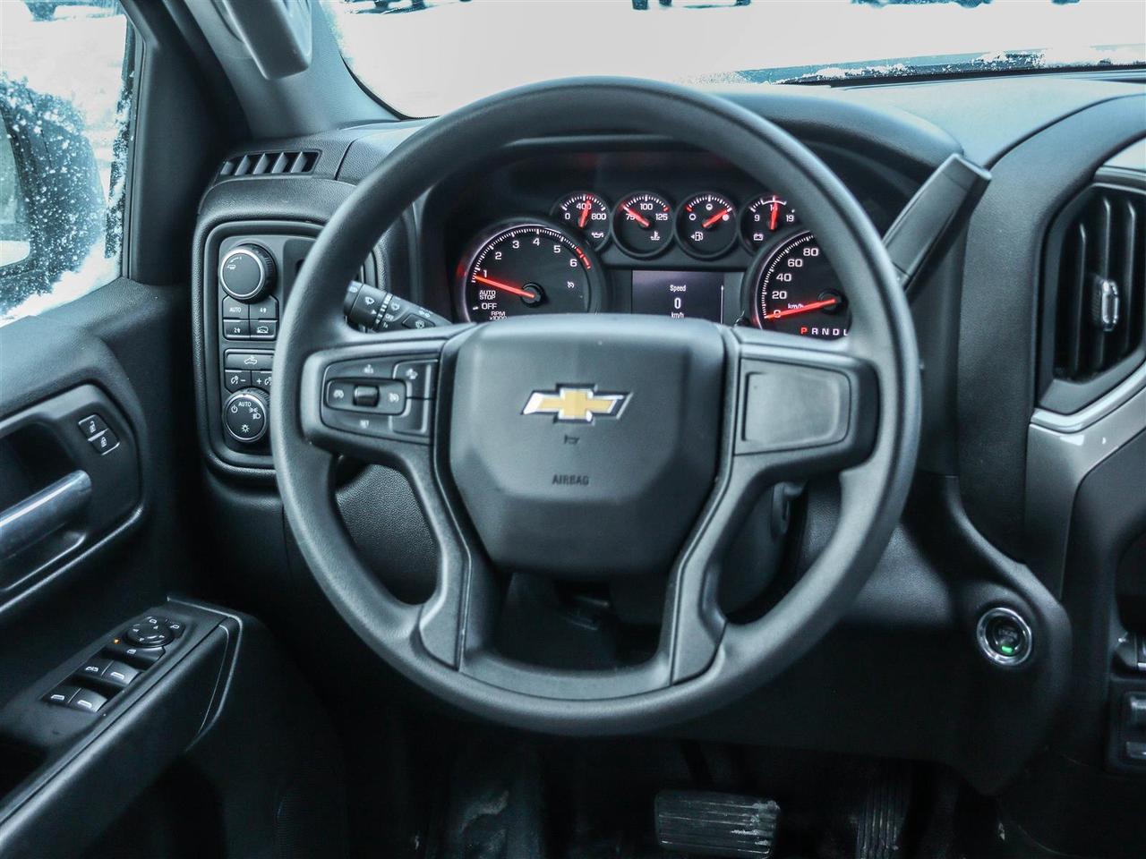 2025 Chevrolet Silverado 1500 W/T Photo