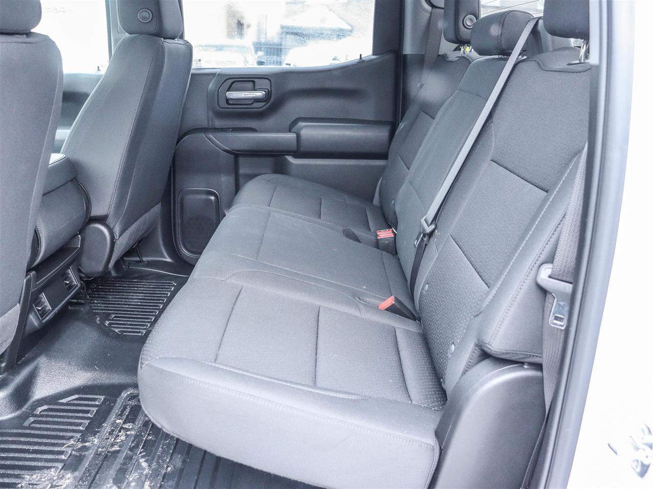2025 Chevrolet Silverado 1500 W/T Photo