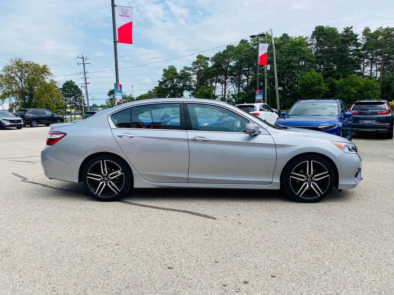 2017 Honda Accord Sedan Sport Photo