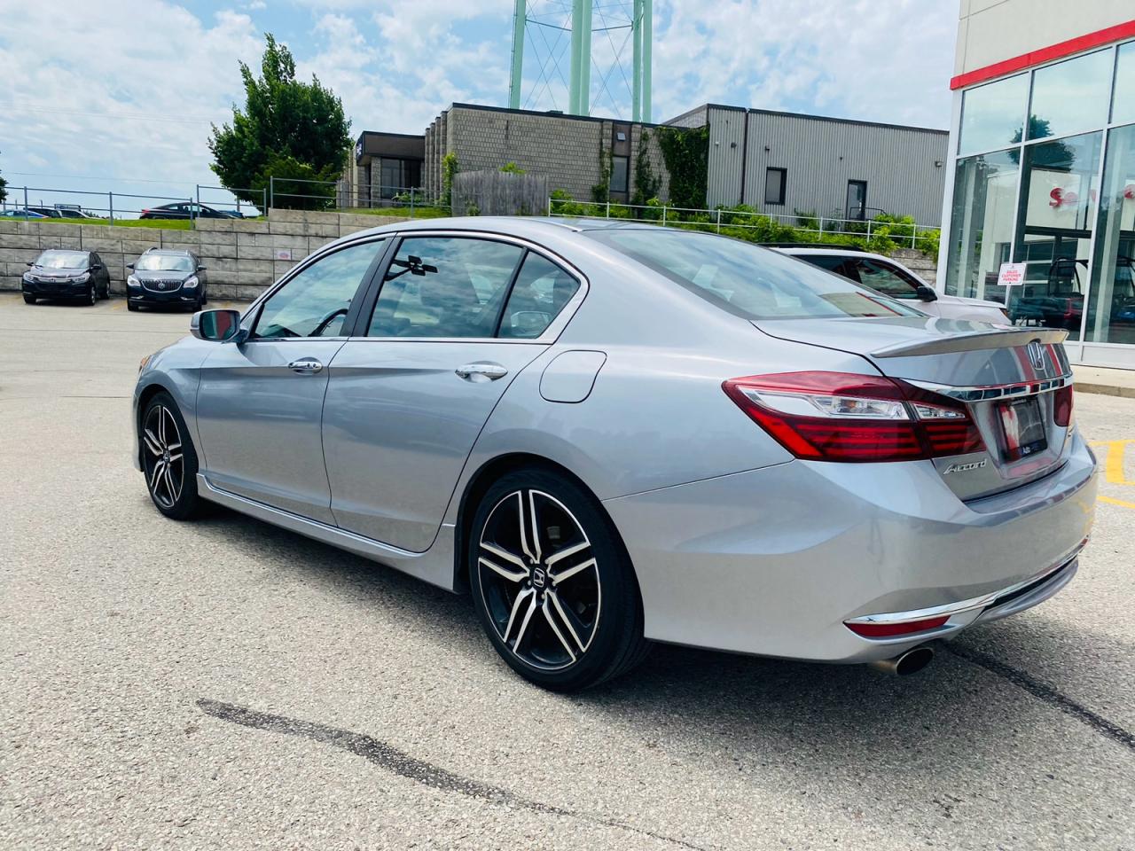 2017 Honda Accord Sedan Sport Photo