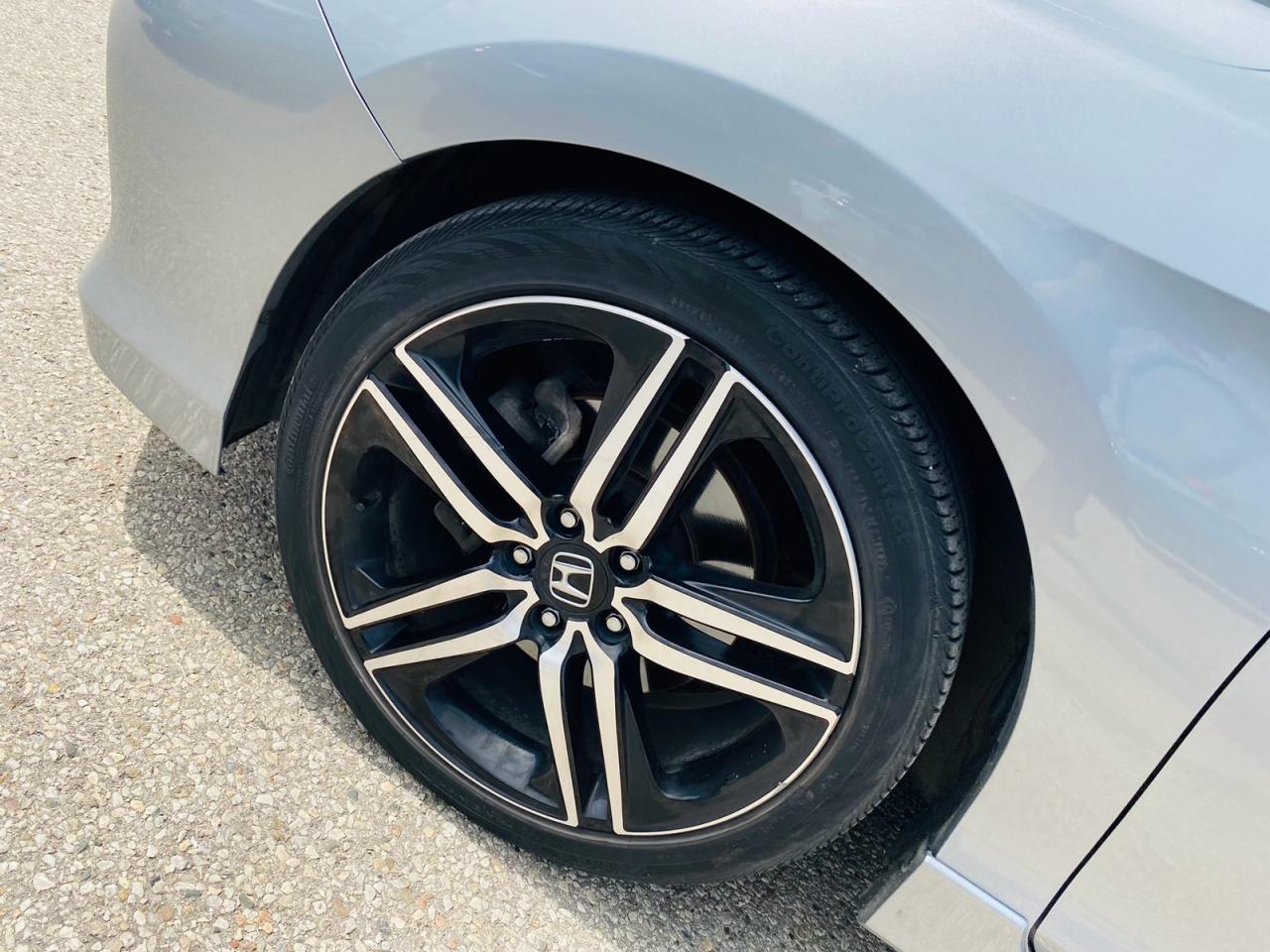 2017 Honda Accord Sedan Sport Photo