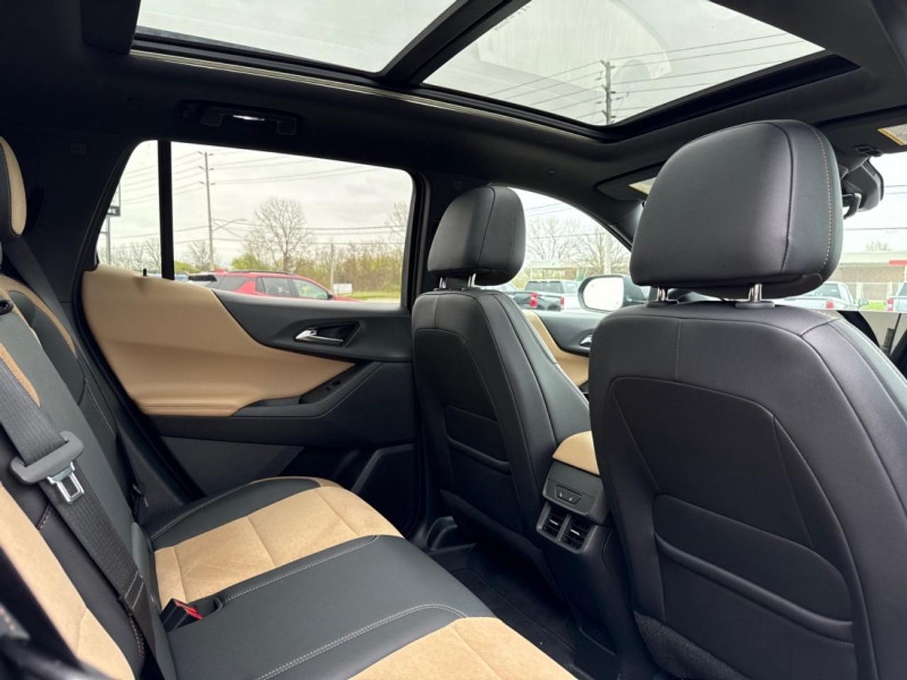 2026 Chevrolet Equinox ACTIV Photo