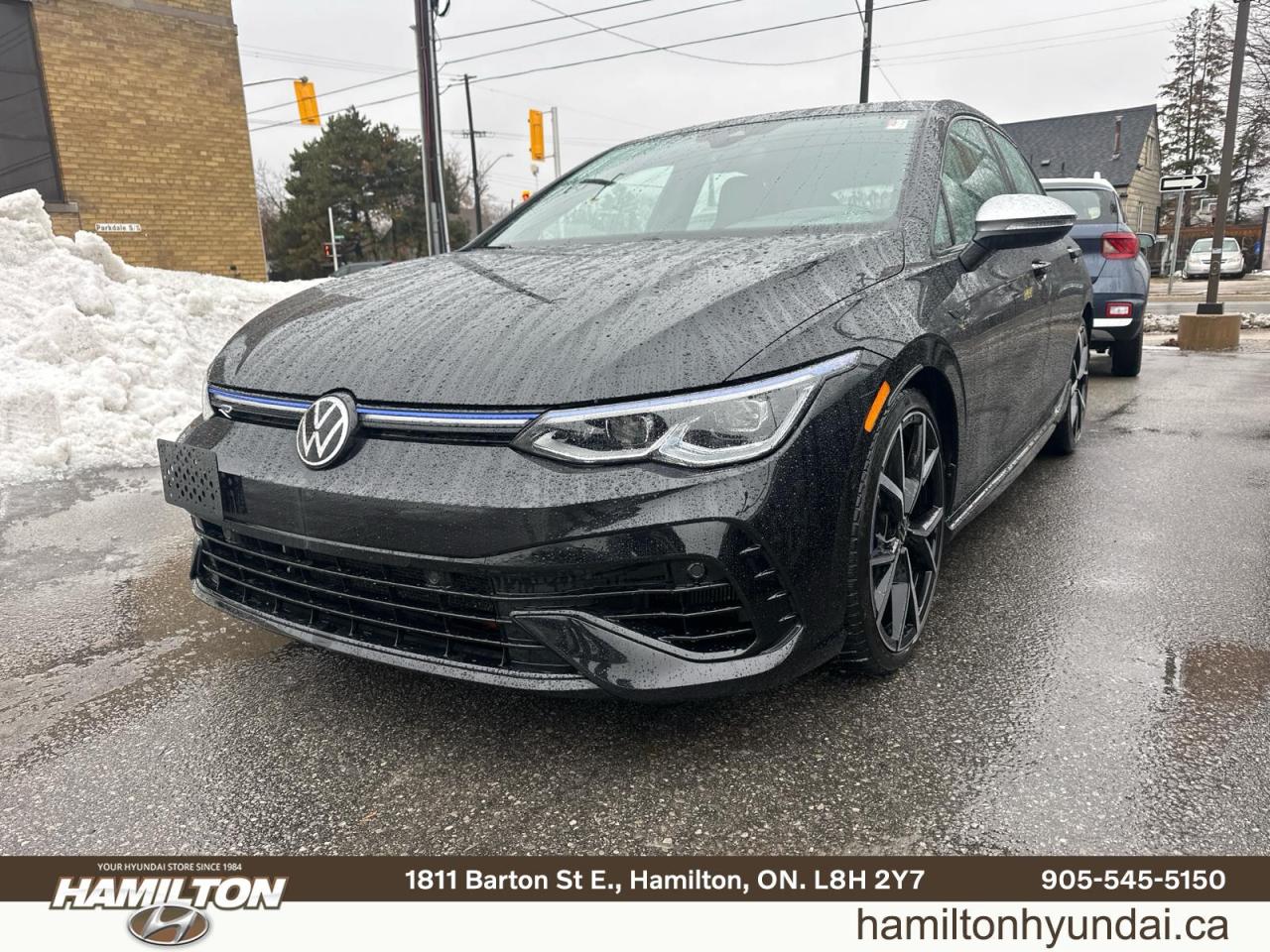 2023 Volkswagen Golf R Base Photo0