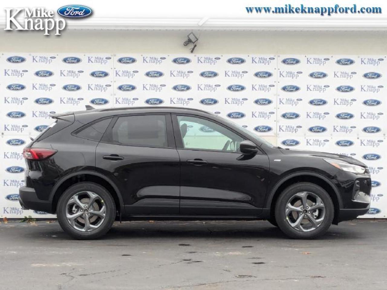 2025 Ford Escape ST-Line Photo