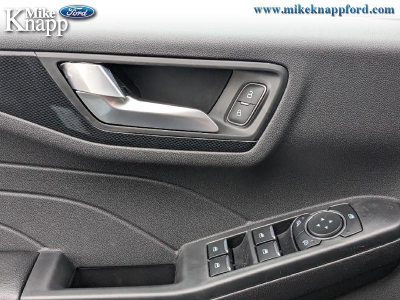 2025 Ford Escape ST-Line Photo