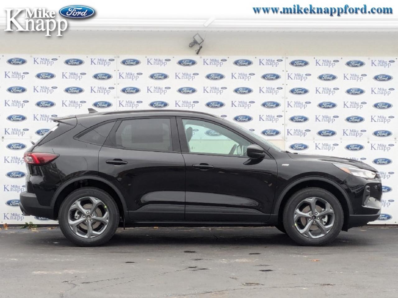 2025 Ford Escape ST-Line Photo