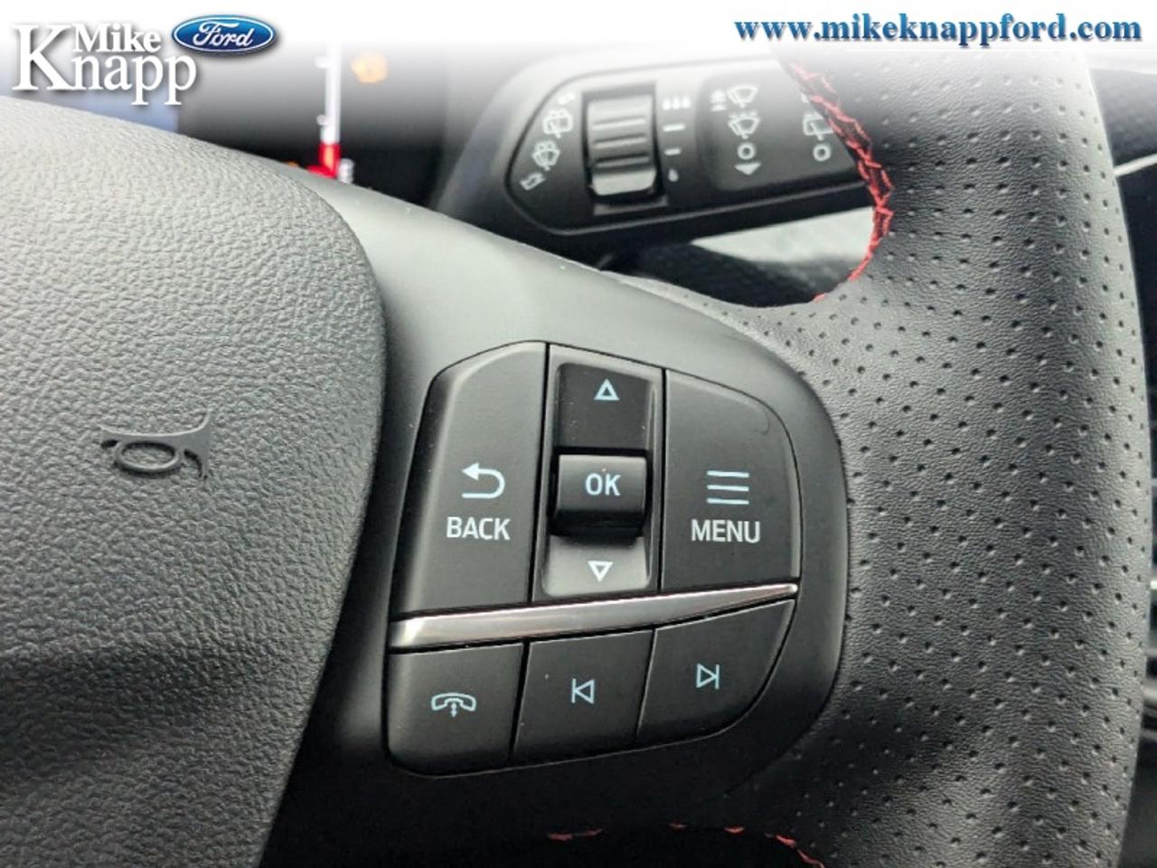 2025 Ford Escape ST-Line Photo