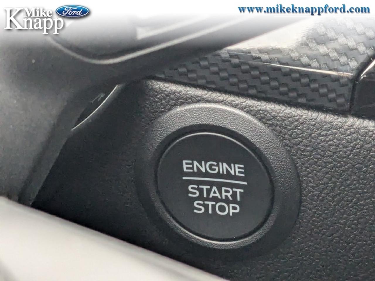 2025 Ford Escape ST-Line Photo