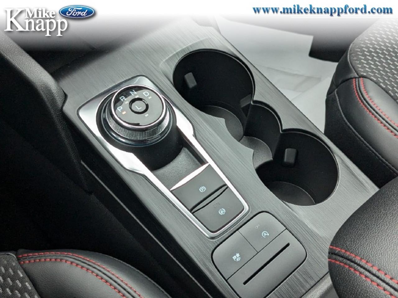 2025 Ford Escape ST-Line Photo