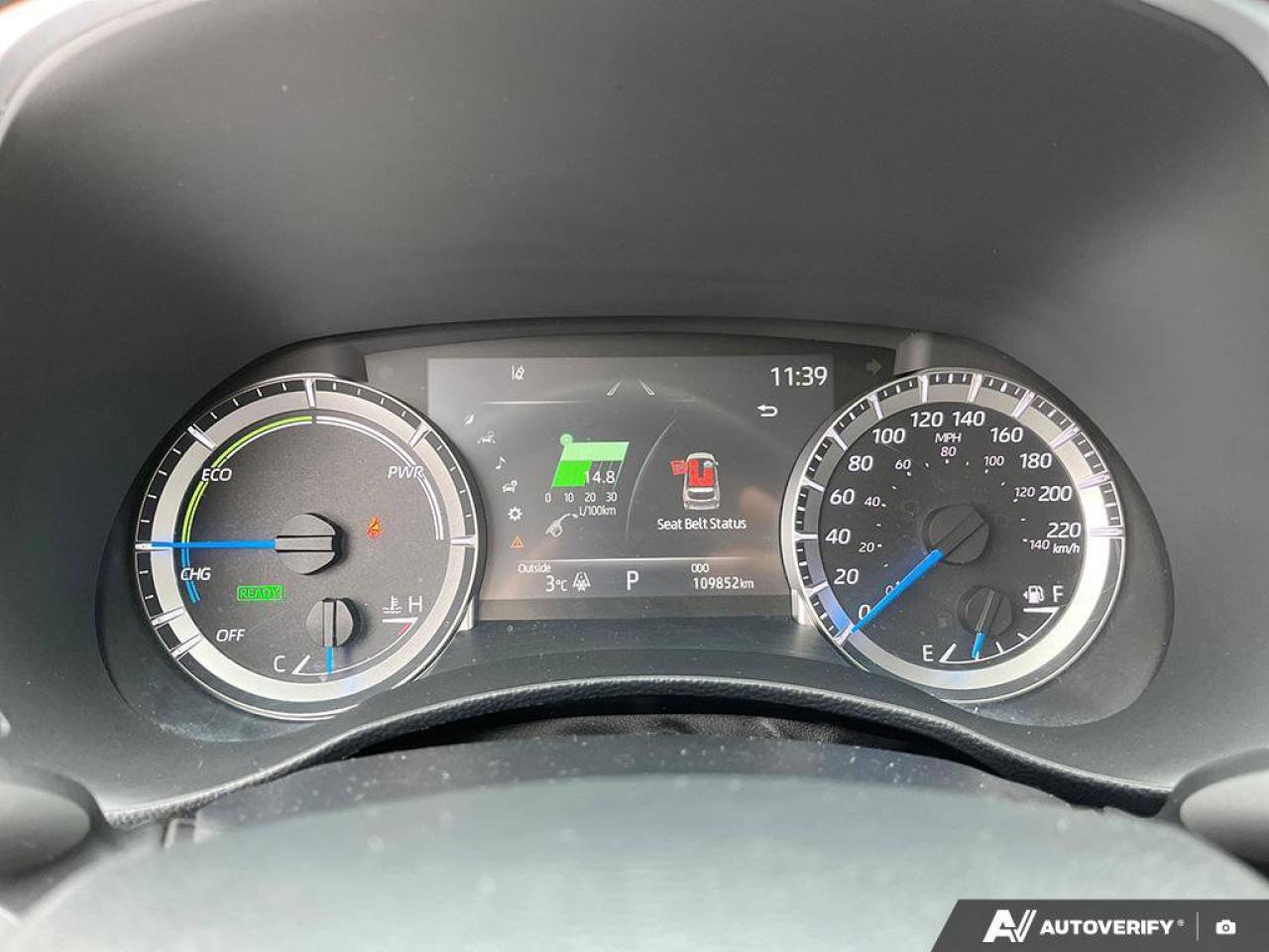 2023 Toyota Highlander Hybrid XLE Bronze Edition | Adaptive Cruise | Sunroof | Apple CarPlay & Android Auto | New Tires | Photo