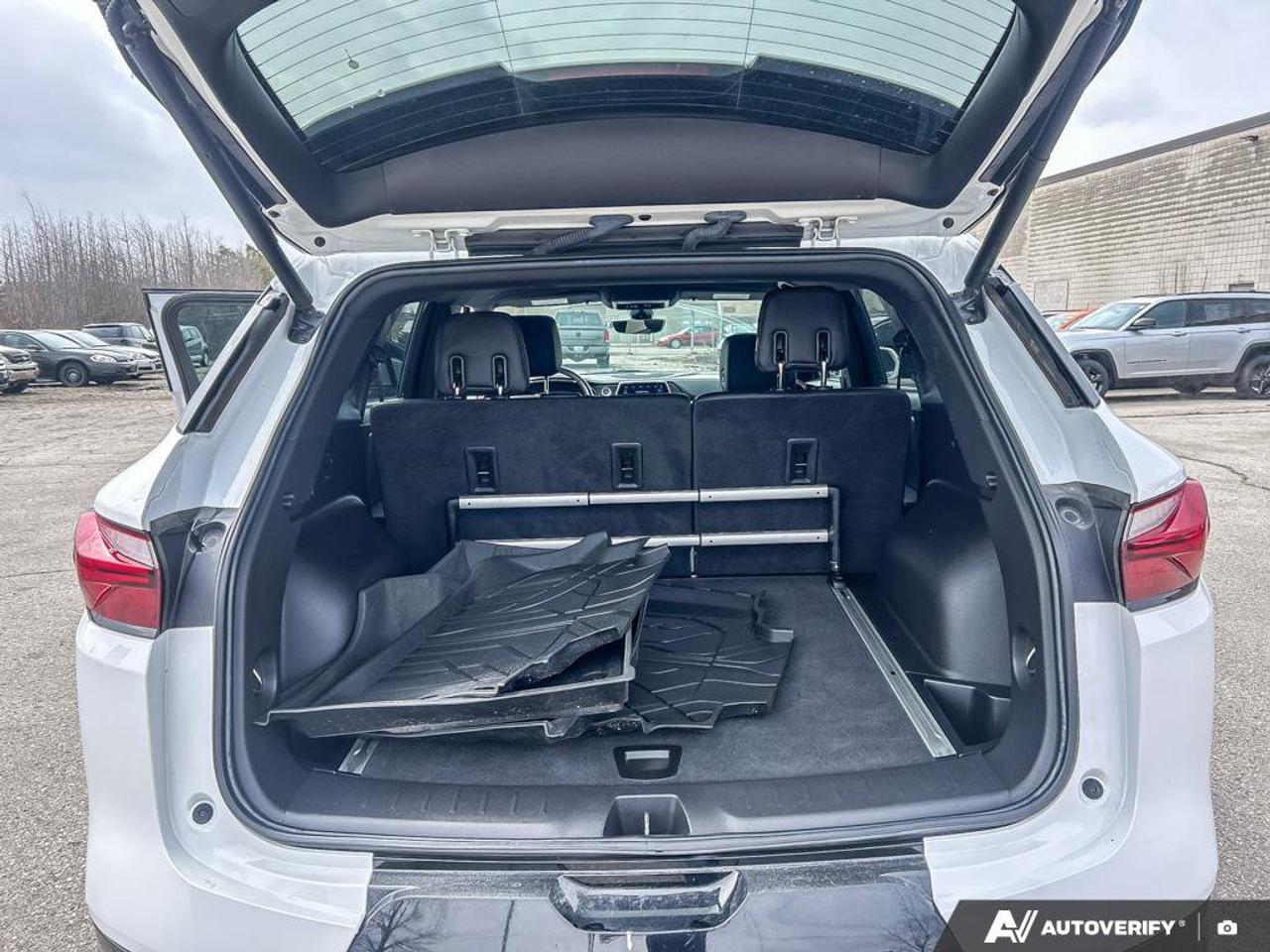 2019 Chevrolet Blazer RS | V6 | Leather | 360 Camera | Cooled + Heated Seats | Heated Wheel | Remote Start | and More! Photo