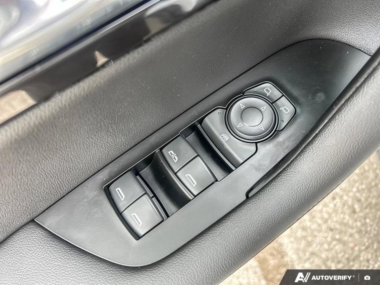 2019 Chevrolet Blazer RS | V6 | Leather | 360 Camera | Cooled + Heated Seats | Heated Wheel | Remote Start | and More! Photo