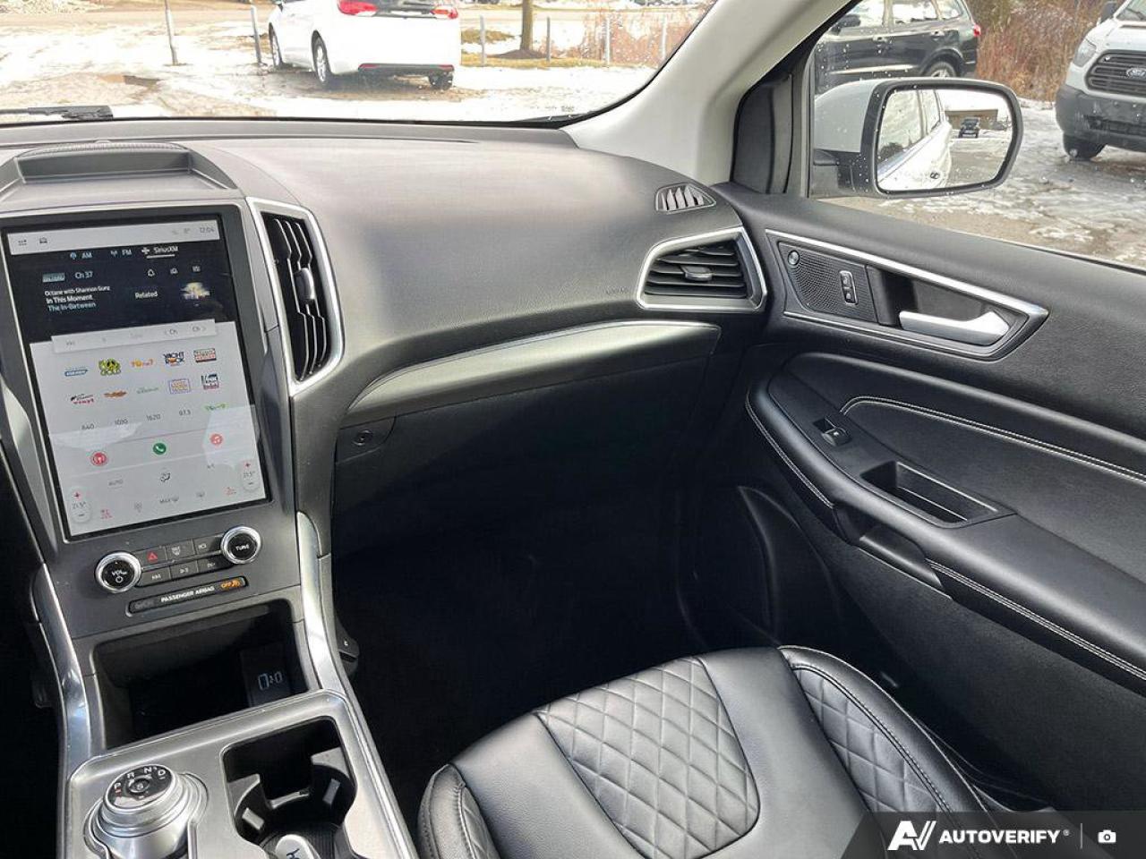 2023 Ford Edge Titanium AWD | Leather | Pano Roof | B&O Sound | Heated Seats + Steering | Remote Start | and More ! Photo